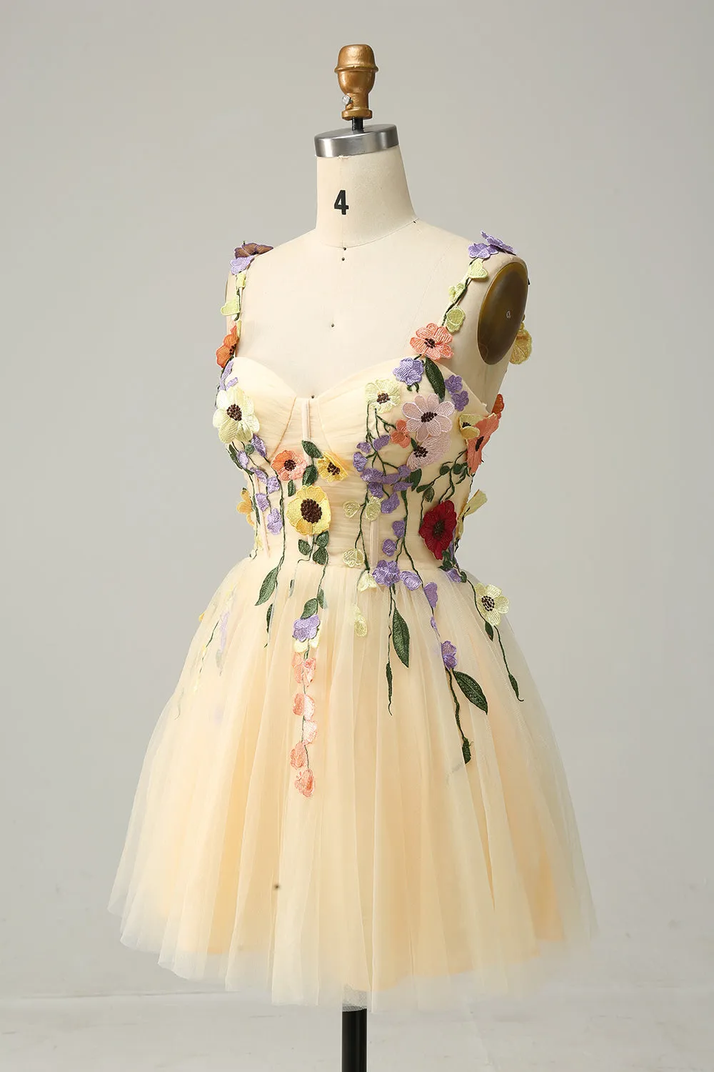 A Line Spaghetti Straps Green Short Homecoming Dress with Appliques