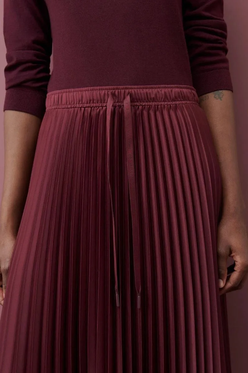 Immune Midi Pleated Skirt in Bordeaux
