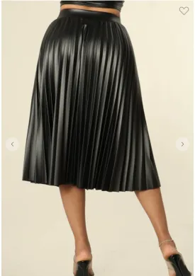 Pleaded skirted