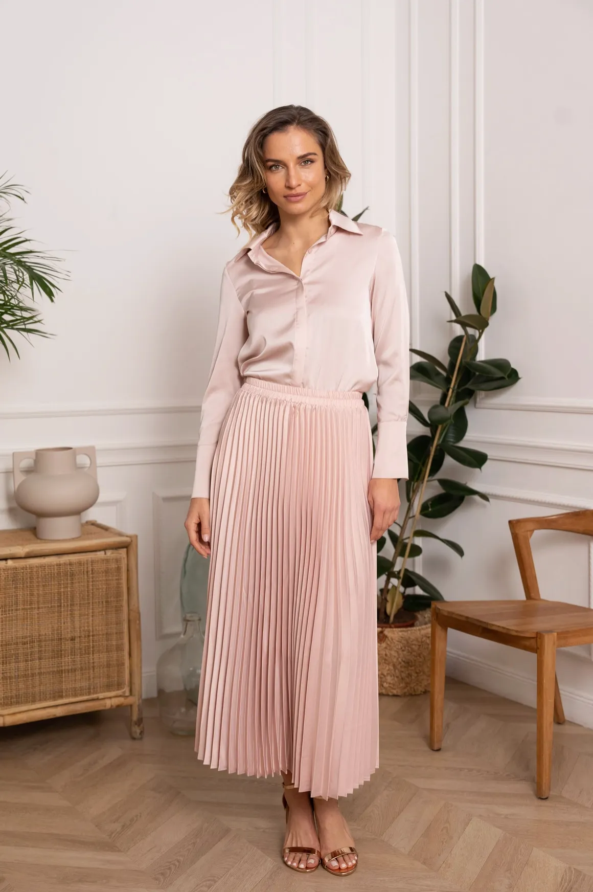 Solid Satin Pleated Skirt-Pink