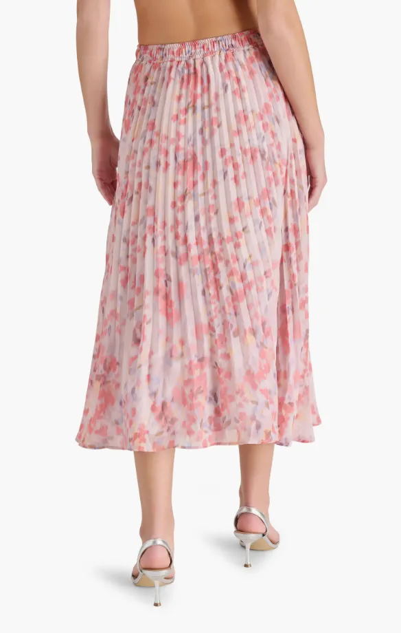 STEVE MADDEN RAINA FLORAL PLEATED MINI SKIRT IN DUSTY LAVENDER